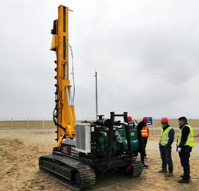 太阳能光伏电站施工现场